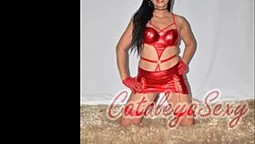 Sextxy photoshoot with hot milf