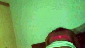 Puta metendo com dois com dupla penetração