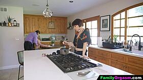 Familyorgasm - old man fucks daring daughter and wife while cooking spaghetti