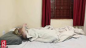 Massage me backstage before you fuck and creampie my pussy with blowjob first!