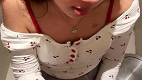 18 years old asian girl sucked my in public restroom huge cumshot on her face 😍