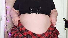 why is this hairy bbw not wearing panties under her skirt?