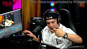 Bi Mejia Colocou Os Peitos Pra Fora E Pediu Pro Ruan Apertar Eles Bem Gostoso Ela Ficou Molhada E Gemendo De Tes�o - P�pum No Barraco