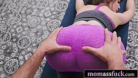 Fitness Guru Teaches Hot Milf New Positions In Intense Anal Workout 💪