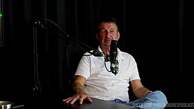 Carlos Urach shares intense domination moments with Bia Hot and Pri Melancia in the preliminares podcast, part two, featuring sheer red lingerie.