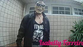 Eu e o leo skull in a specific transsexual crossdressing encounter.
