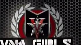 i use glass dildo inside my lusty brunette pus sy getting off