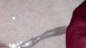 Superdarius Guy Jerk Off Before Bedtime With Quick Cumshot.