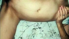 एनल चुदाई के दौरान गांड छेद का क्लोज-अप