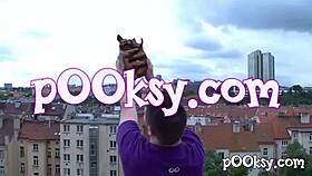 Rousse bien salope en lingerie prete pour de la baise torride amateur