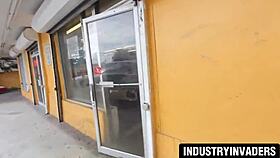 Street Heat - Latina Milf Sucking Off The Corner Boy