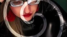 Wear my used panties under your work clothes 😈