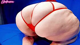 Shaking and spreading all that fat loose booty mama wants to pussy fart on your dick