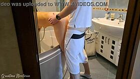 She cleaned the bath while I was there