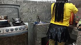 Humble salesman fucks hot woman hard in his room for homemade sex