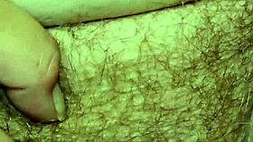 Is that thick preggo milf squirting from her big pussy ass?