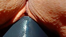 Hey, Mature Babe Grinding Here!