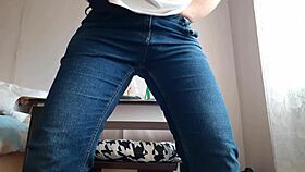 hot secretary masturbates in office