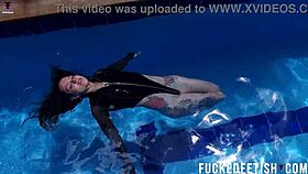 Underwater Jessica Bunny Swims With Her Boobs And Ass In The Pool