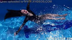 Underwater Jessica Bunny Swims With Her Boobs And Ass In The Pool