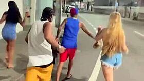 Vídeo amador caiu na net todo mundo fudendo na rua sem camisinha