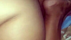 Follando Con Mejor Amigo De Mi Esposo En Hotel Mientras El Ve Por Video Llamada