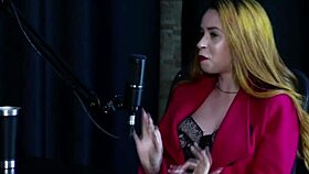 compilado da jhocy no preliminares podcast com bia hot watch on sheer red