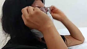 Acciones Pervertidas De Una Doctora Latina En Un Hospital Militar Ella Es Una Puta Medica