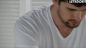 liya silver gets an erotic massage that turns into anal sex