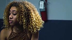 Latina Babe Exclaims, 'Pounded by Lucky Agent!'