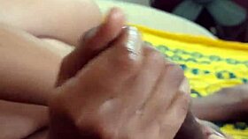 Hot girl gives the best handjob of my life 😘