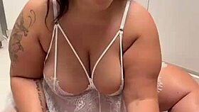 Beautiful Curvy Bbw With Big Ass And Tattoo Enjoys Fruit Fetish Solo Softcore