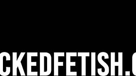 does lola bunny moonblack have a wet pantie in the bathtub?