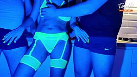 Wife participates in group activity under neon lights, complete episode 4611