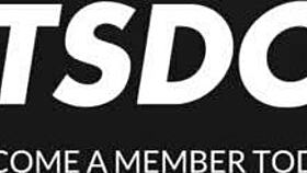 i and foxy sanie like to play with each others pussies - a girl knows