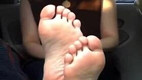 Intense Cute Japanese Feet Reveal in Hidden Fetish