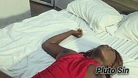 Ebony big ass babe in bedroom fun 😍