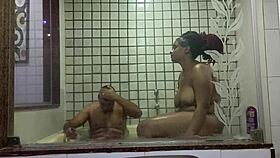 primeira vez da morena na hidromassagem 😏