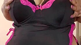 WOW! Big Beautiful Sexy BBW Curves!