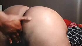 wanna see this hairless shaved pussy up close in homemade update?