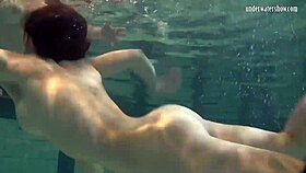 katka and barbara bounce underwater with playful moves