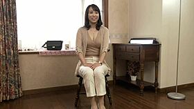 Oh yes lick me Yūki Kaoru horny Japanese wife cums hard!