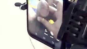 Jia bhabhi squirts pussy juice hard on outdoor video call sex