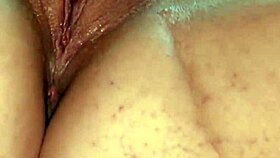 sit on my face 😍 suck these plump wet labia now