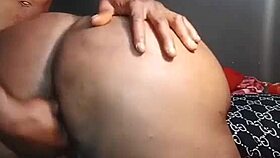 wanna see this hairless shaved pussy up close in homemade update?
