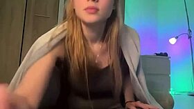 wanna eat my virgin pussy while i finger it hard on webcam?