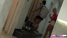 बड़ी गांड वाली 18+ लड़की का स्लीपओवर हार्डकोर थ्रीसम चुदाई में बदल गया लकी लड़के के साथ