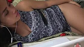 Ever caught your Asian fetish babe giving monster cock bedroom handjob? 😏