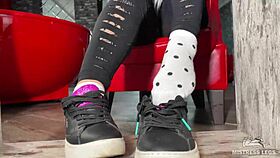 ever wonder what goddess's wrinkled toes tease under the desk in socks?