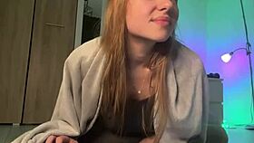 wanna eat my virgin pussy while i finger it hard on webcam?